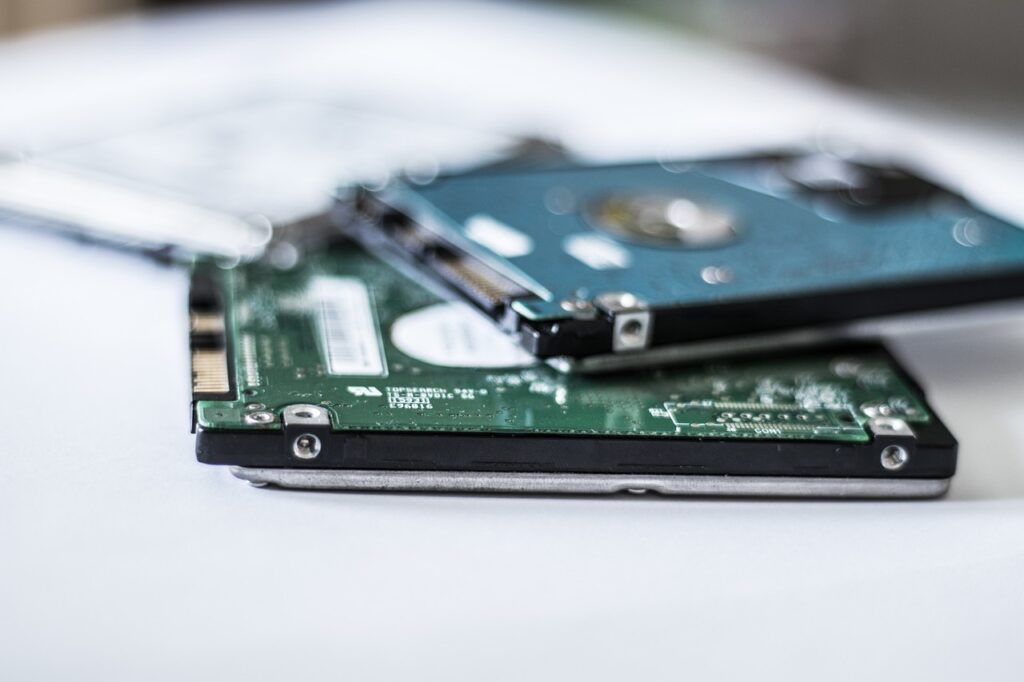HDD vs SSD 비교 보고서